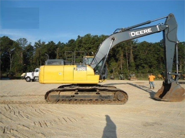 Excavadoras Hidraulicas Deere 250GLC seminueva en venta Ref.: 1636658424146091 No. 2