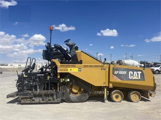 Pavers Caterpillar AP-1000F