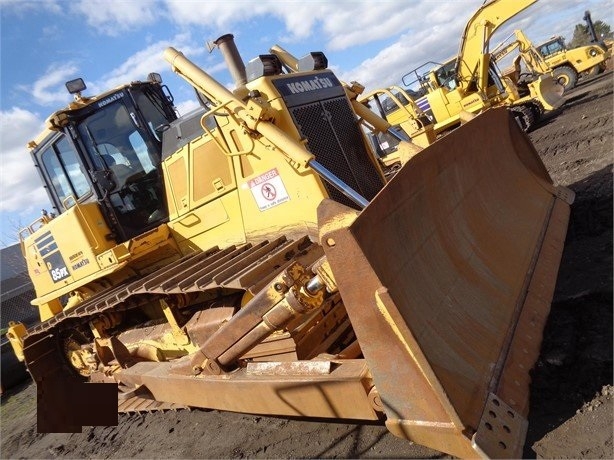 Tractores Sobre Orugas Komatsu D85