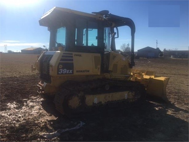 Tractores Sobre Orugas Komatsu D39EX de medio uso en venta Ref.: 1639623726398449 No. 3