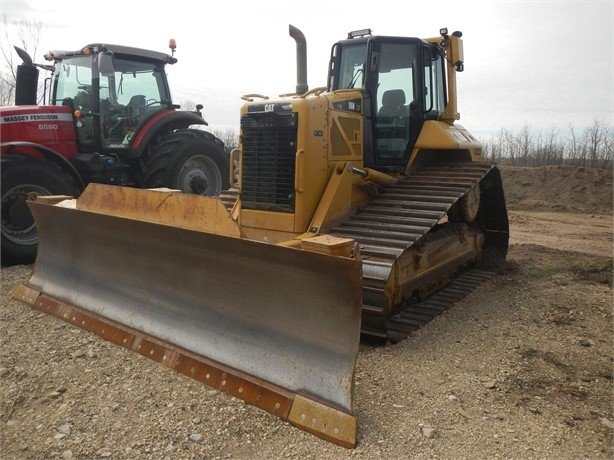 Tractores Sobre Orugas Caterpillar D 6 de medio uso en venta Ref.: 1640634030615085 No. 2