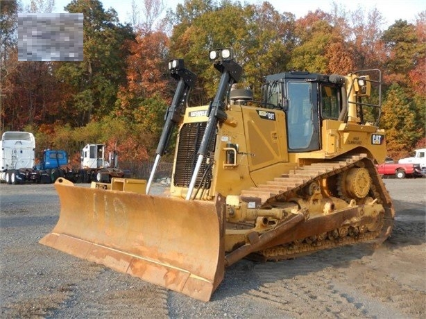 Dozers/tracks Caterpillar D8T