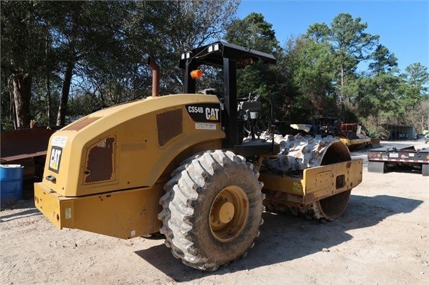 Compactadora Vibratoria Caterpillar CS54 de importacion a la vent Ref.: 1642197277539843 No. 4