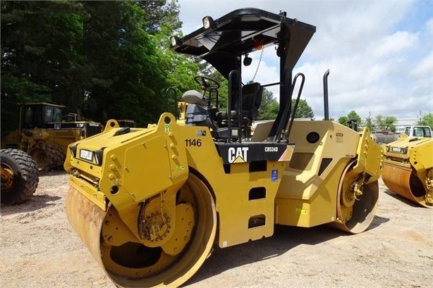 Compactadora Vibratoria Caterpillar CB-534D importada de segunda  Ref.: 1643133860573174 No. 2