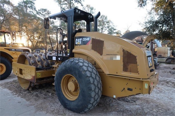 Compactadora Vibratoria Caterpillar CS54 en optimas condiciones Ref.: 1643849088970242 No. 4