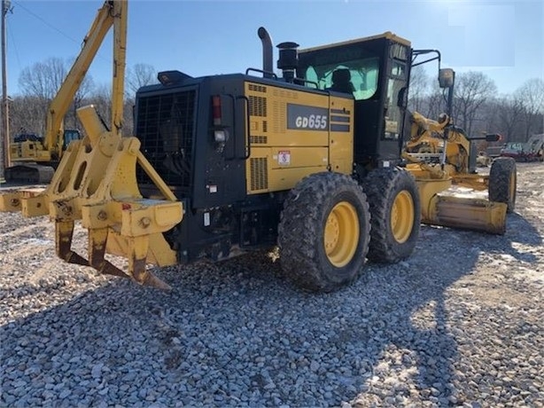 Motoconformadoras Komatsu GD655 de medio uso en venta Ref.: 1645494998269612 No. 3