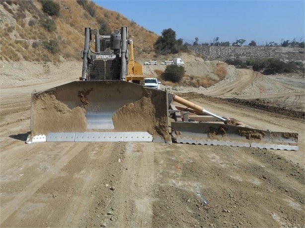 Dozers/tracks Caterpillar D8R