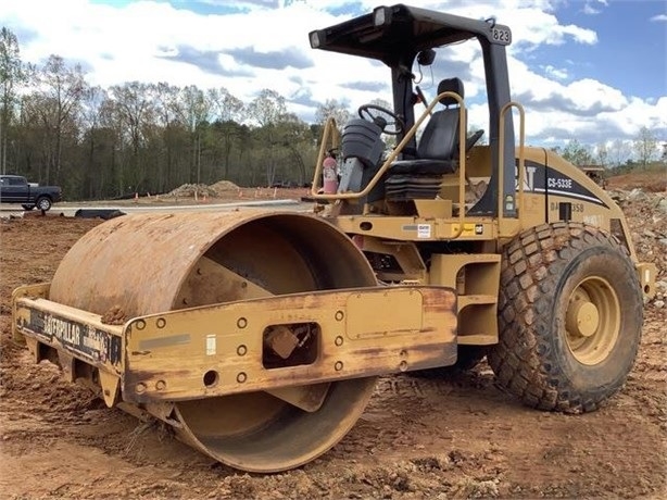 Vibratory Compactors Caterpillar CS-533E