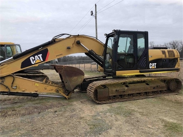 Excavadoras Hidraulicas Caterpillar 320DL de segunda mano en vent Ref.: 1647291095944494 No. 2