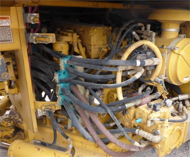 Compactadora Vibratoria Caterpillar CB-634D en venta, usada Ref.: 1647373845975107 No. 4