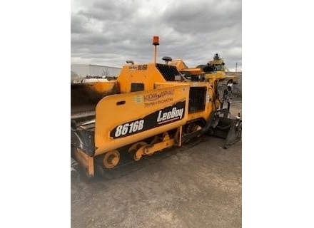 Pavers Leeboy 8616