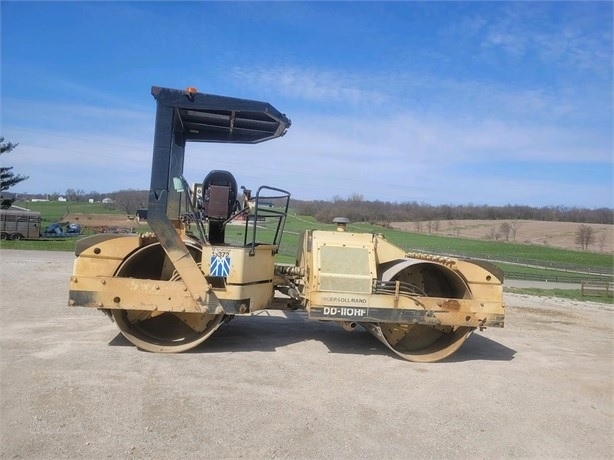 Compactadora Vibratoria Ingersoll-rand DD110