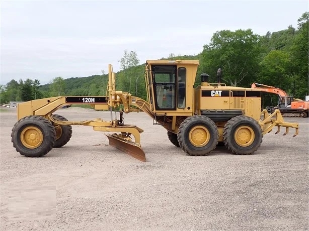 Motoconformadoras Caterpillar 120H seminueva en venta Ref.: 1654636718584554 No. 2