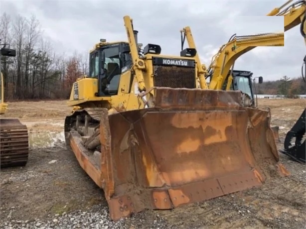 Tractores Sobre Orugas Komatsu D155AX seminueva en venta Ref.: 1654824609907219 No. 2