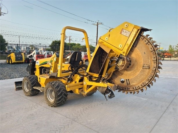 Trencher Vermeer RTX550