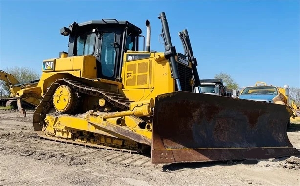 Tractores Sobre Orugas Caterpillar D6T de importacion a la venta Ref.: 1657225217418187 No. 4