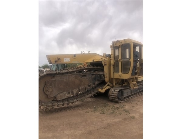 Trencher Vermeer T755