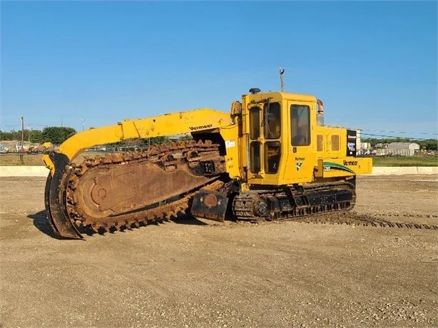 Trencher Vermeer T755