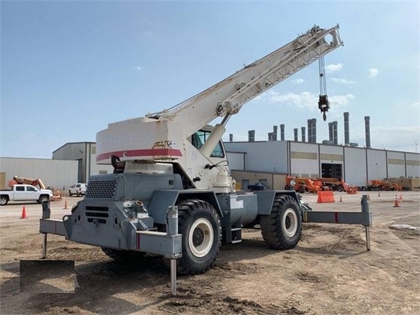 Gruas Terex RT230 de medio uso en venta Ref.: 1658426650917208 No. 2