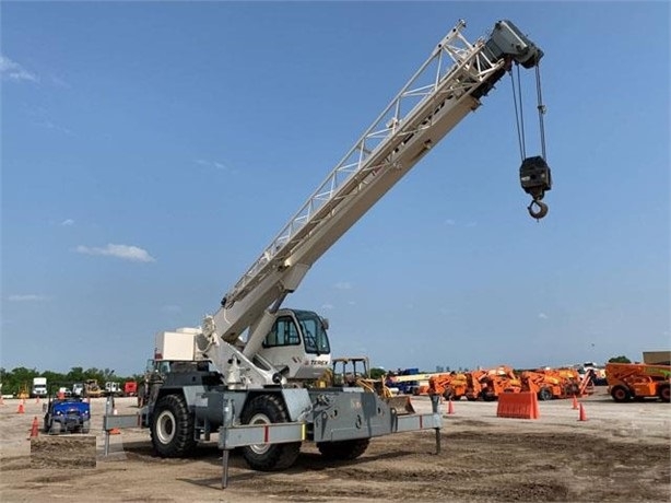 Gruas Terex RT230 de medio uso en venta Ref.: 1658426650917208 No. 3