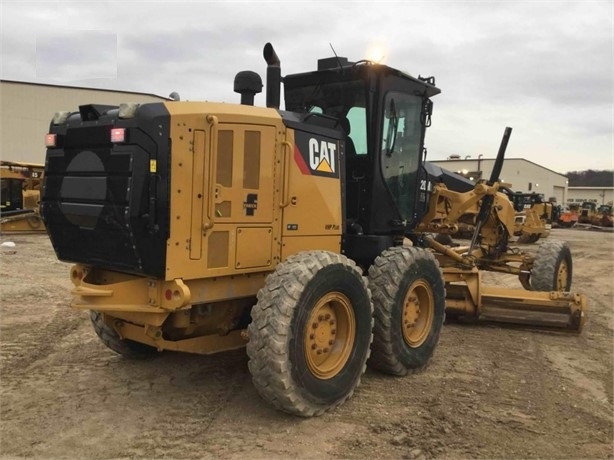 Motoconformadoras Caterpillar 120M usada a buen precio Ref.: 1658767512469180 No. 3