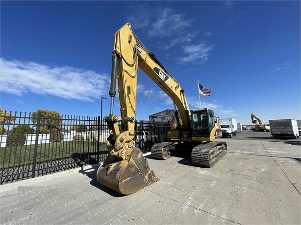 Excavadoras Hidraulicas Caterpillar 325DL de segunda mano Ref.: 1666637541662623 No. 2