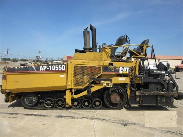 Pavimentadoras Caterpillar AP-1055D