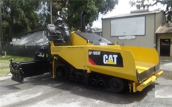 Pavers Caterpillar AP-1055F