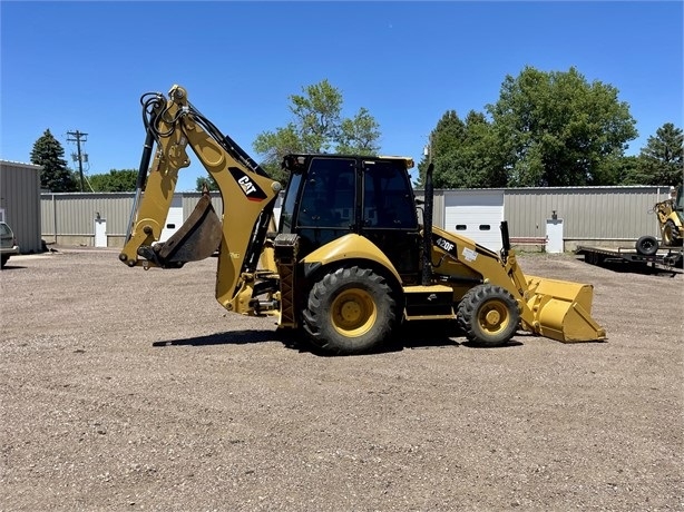 Retroexcavadoras Caterpillar 420F usada en buen estado Ref.: 1668874369640294 No. 3