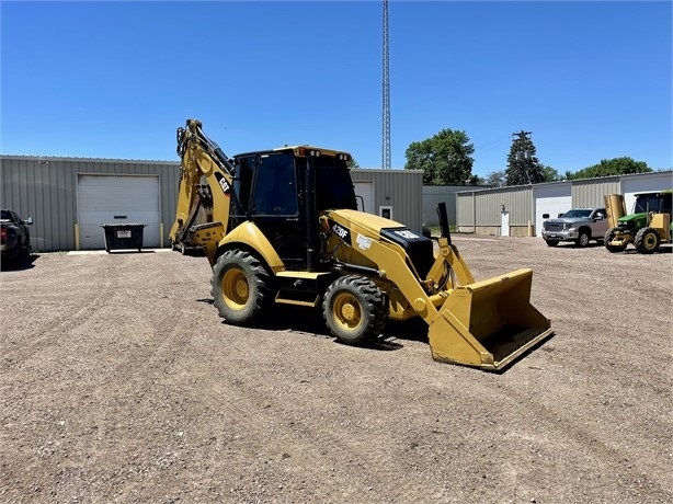 Retroexcavadoras Caterpillar 420F usada en buen estado Ref.: 1668874369640294 No. 4