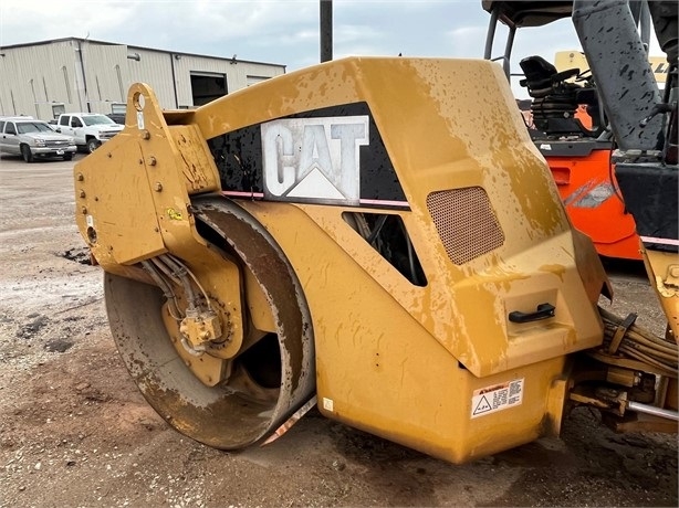 Compactadora Vibratoria Caterpillar CB-534D seminueva Ref.: 1670341204923268 No. 2