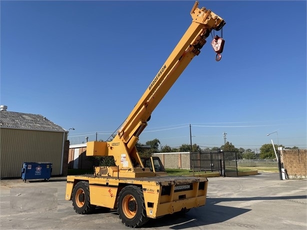 Gruas Broderson IC200 de medio uso en venta Ref.: 1670351910373776 No. 4