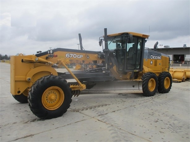 Motor Graders Deere 670G