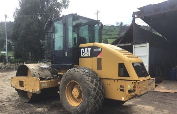 Compactadora Vibratoria Caterpillar CS-533E de importacion a la v Ref.: 1674503997035578 No. 2