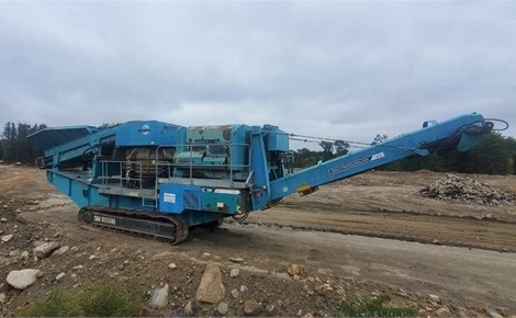 Trituradoras Powerscreen 1300 MAXTRAK en venta, usada Ref.: 1677178234226910 No. 2