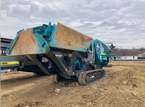 Trituradoras Powerscreen PREMIERTRAK 400 importada de segunda man Ref.: 1677188034091947 No. 3