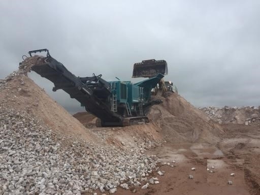 Trituradoras Powerscreen PREMIERTRAK 400