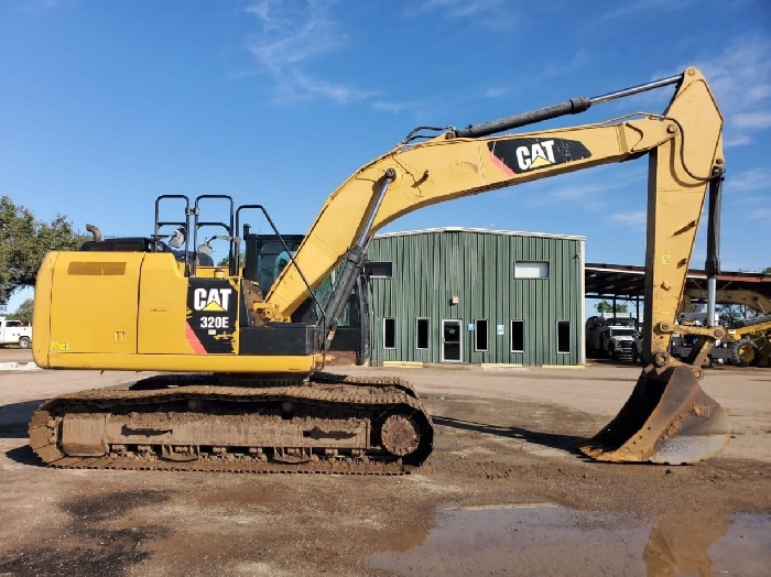 Hydraulic Excavator Caterpillar 320EL