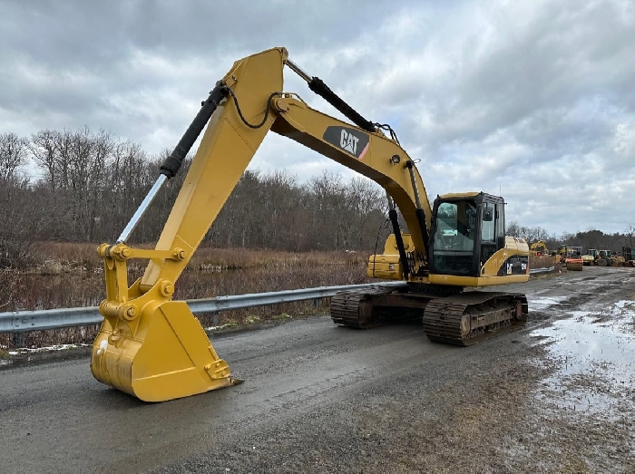 Hydraulic Excavator Caterpillar 320D