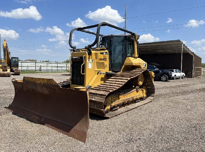 Dozers/tracks Caterpillar D6N