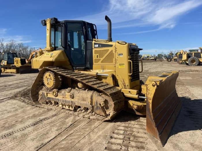 Dozers/tracks Caterpillar D6N