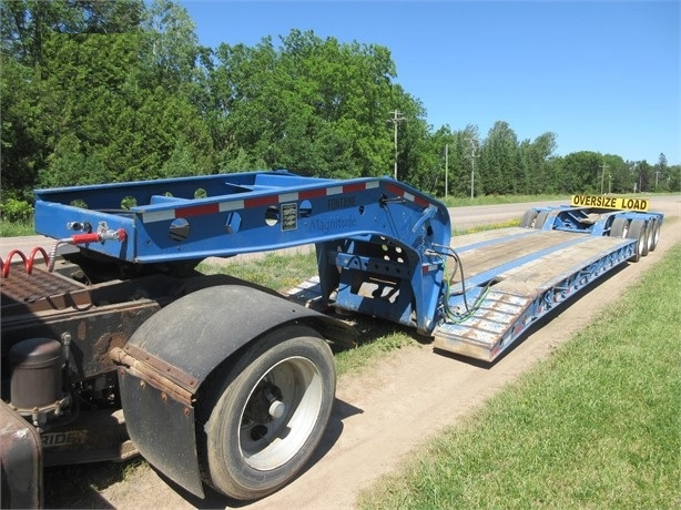 Lowboys Fontaine 50 TON