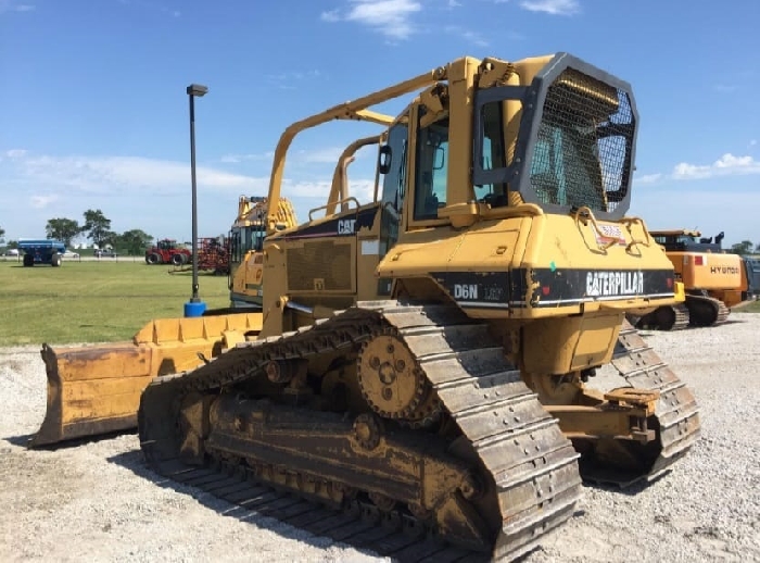 Tractores Sobre Orugas Caterpillar D6N de segunda mano Ref.: 1683568531224497 No. 3