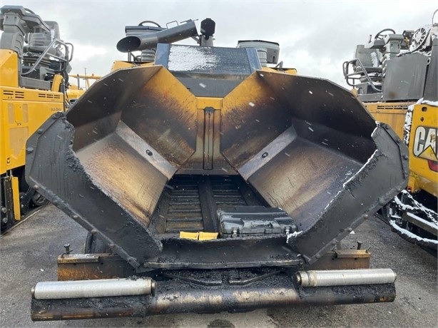 Pavers Caterpillar AP-555E