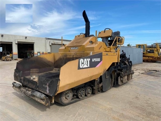 Pavimentadoras Caterpillar AP-555E