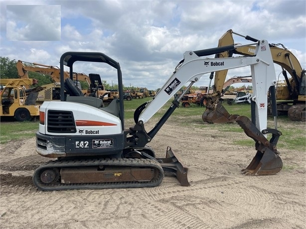 Excavadoras Hidraulicas Bobcat E42 seminueva en venta Ref.: 1685984434857771 No. 4