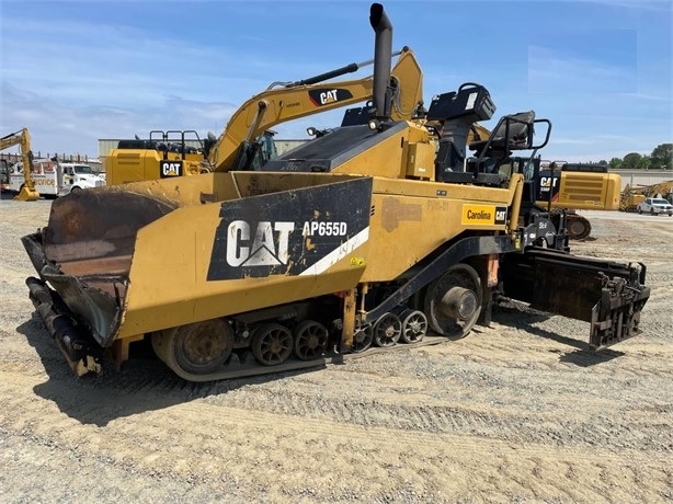 Pavimentadoras Caterpillar AP-655D