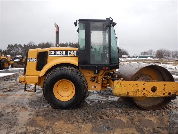 Vibratory Compactors Caterpillar CS-563D