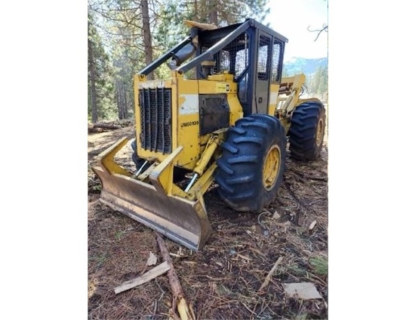 Forestales Maquinas Caterpillar 518C seminueva en perfecto estado Ref.: 1691179621855113 No. 2