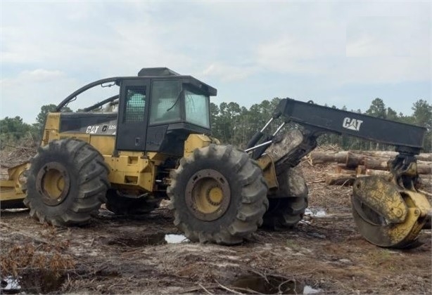 Forest Machines Caterpillar 525C